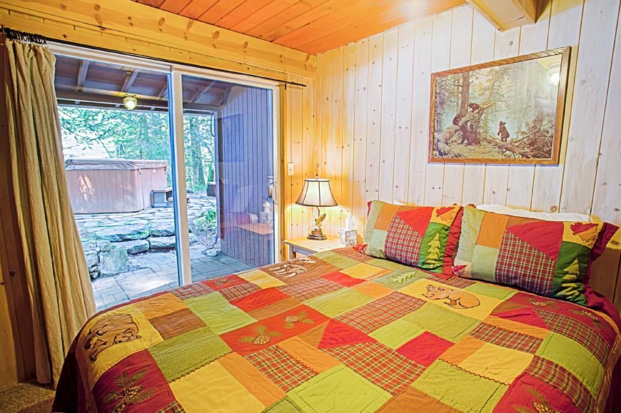 Three Bears Cabin Bedroom